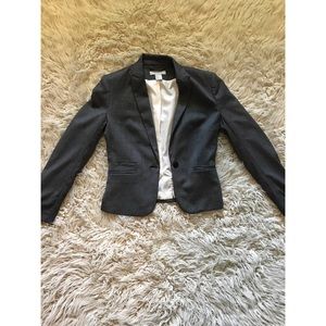 H&M blazer .. fits like 4/6